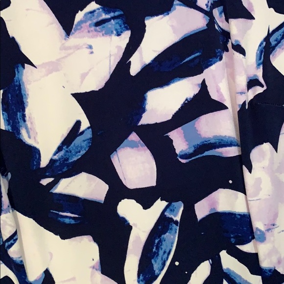 Fun patterned blue purple and white dress 💜💙 - Picture 4 of 4